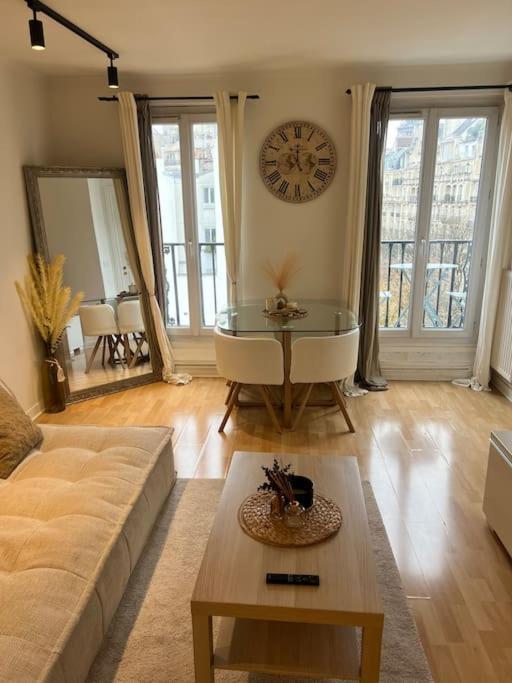 Appartement Paris Vue Tour Eiffel Trocadero Exteriér fotografie