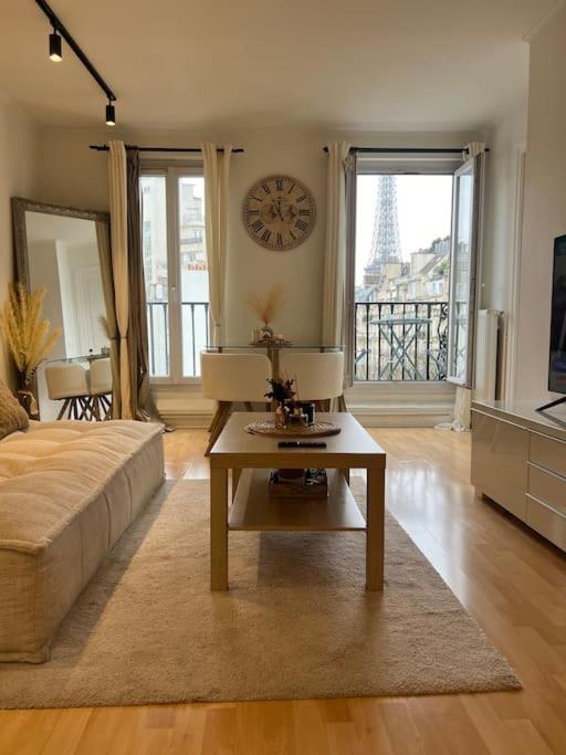 Appartement Paris Vue Tour Eiffel Trocadero Exteriér fotografie